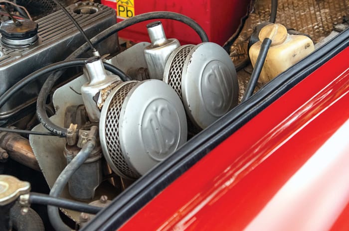 MG Comet vs Midget: When size is everything